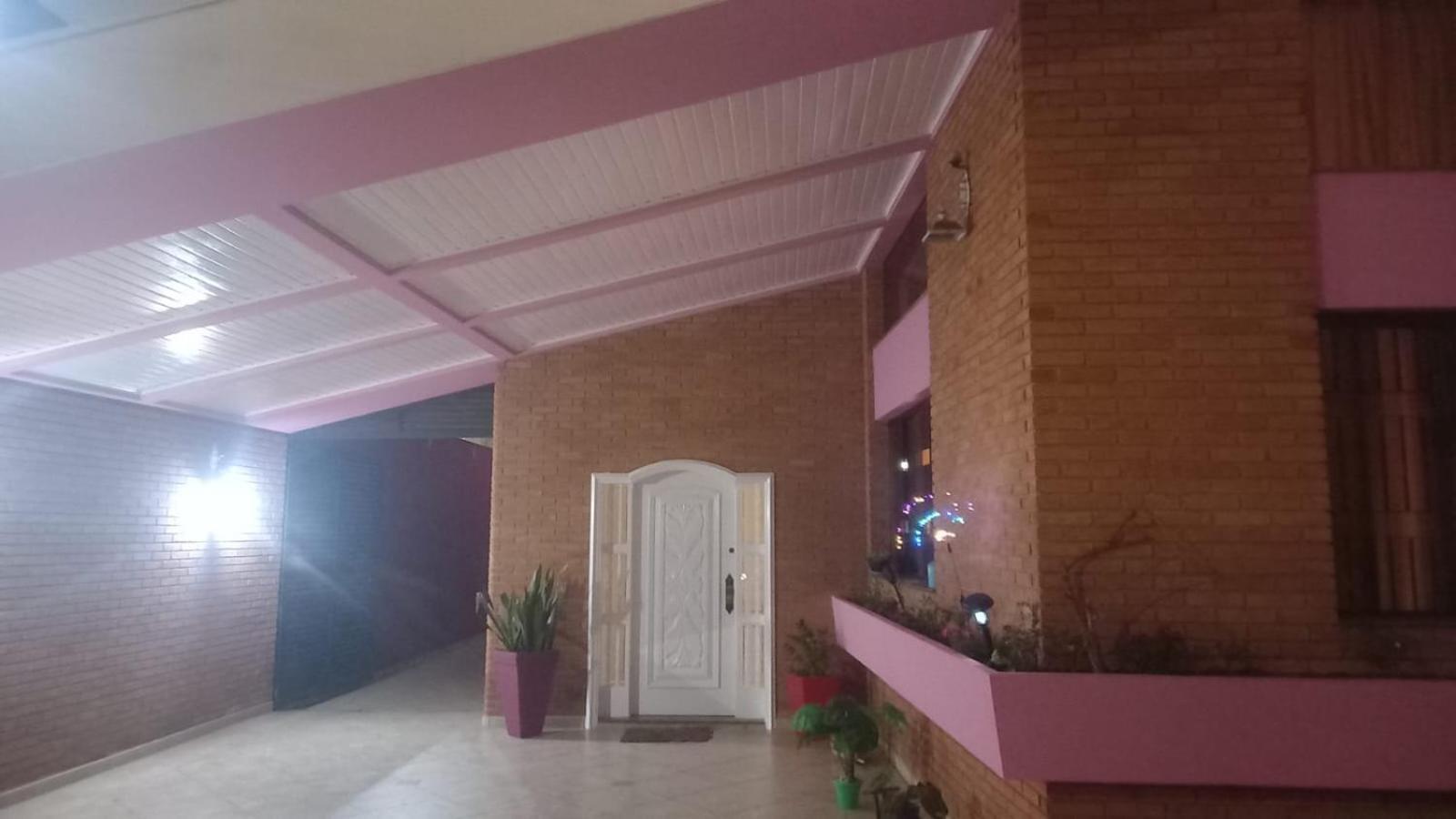 Hostel Blaese Pascal - Hbp กัวรูยุส ภายนอก รูปภาพ