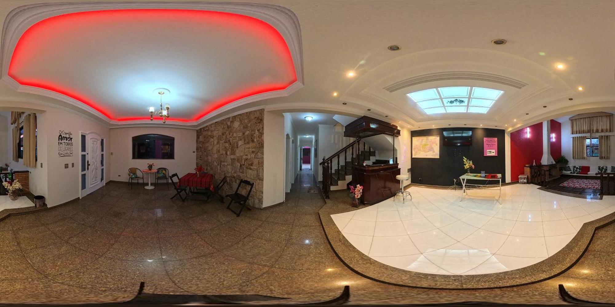 Hostel Blaese Pascal - Hbp กัวรูยุส ภายนอก รูปภาพ