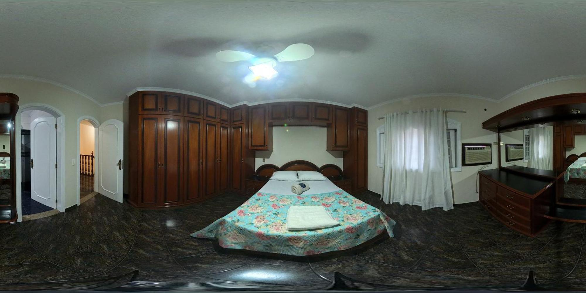 Hostel Blaese Pascal - Hbp กัวรูยุส ภายนอก รูปภาพ
